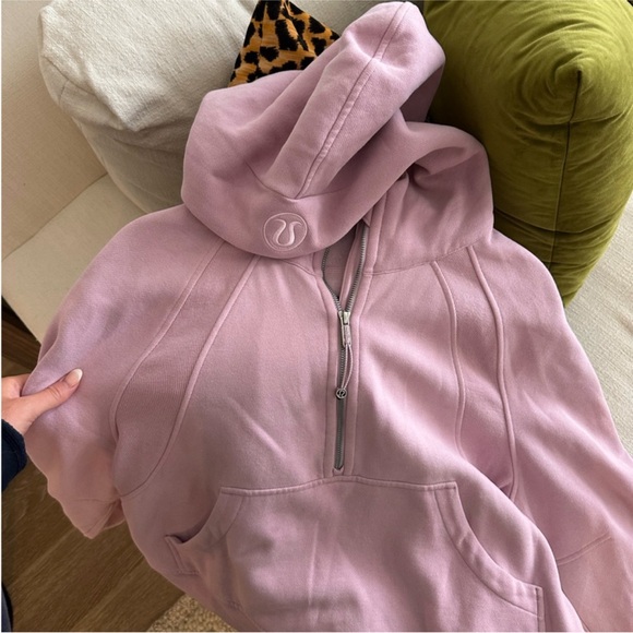 lululemon athletica Jackets & Blazers - Lululemon Pink scuba Pullover